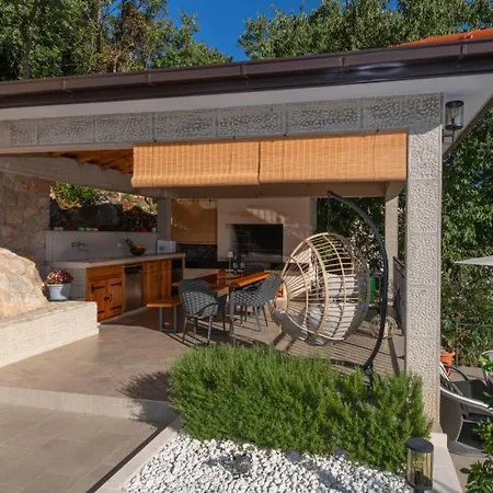 Villa Pave-makarska By Guide