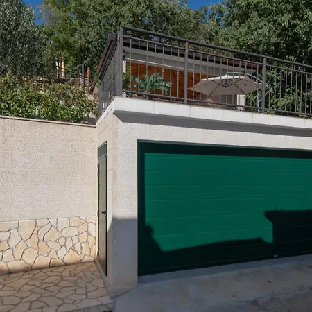 Villa Pave-makarska By Guide *